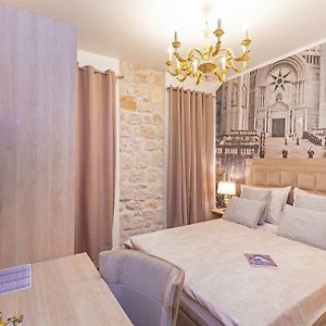 Chambre Lit Queen-Size