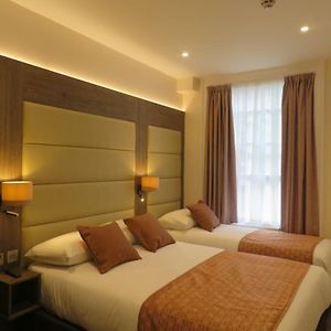 Chambre Triple