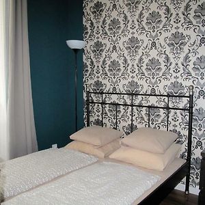 Appartement à 2 Chambres à Coucher