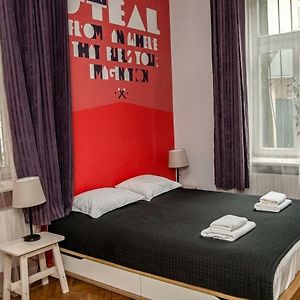 Appartement à 2 Chambres à Coucher