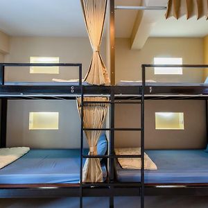 Chambre Juste Pour Femmes Dortoir