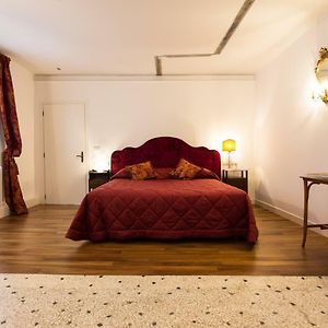 Appartement à 3 Chambres à Coucher