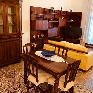 Stefano'S Sweet Home