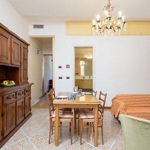 Petroni 38 By Studio Vita