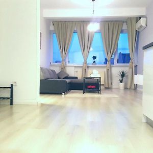 Diamond Apartments