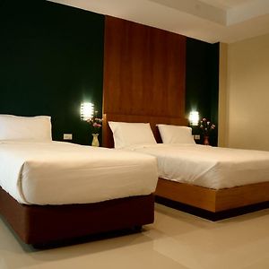 Bb Residence