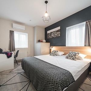 Chambre Lit Queen-Size