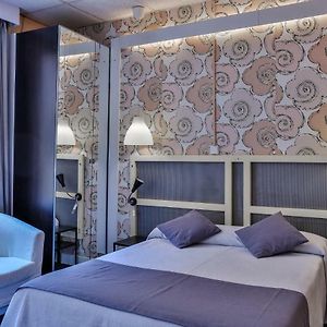 Chambre Standarde Triple