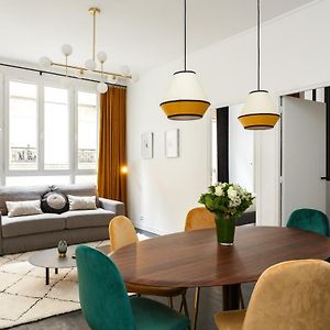 Appartement à 2 Chambres à Coucher