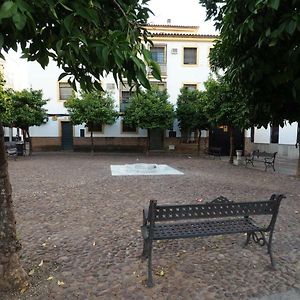 Calle Abejar,Plaza