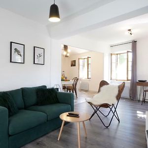 Appartement à 2 Chambres à Coucher