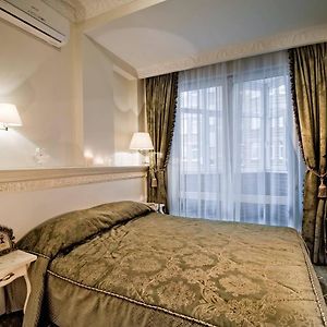 Chambre Standarde Lit Queen-Size