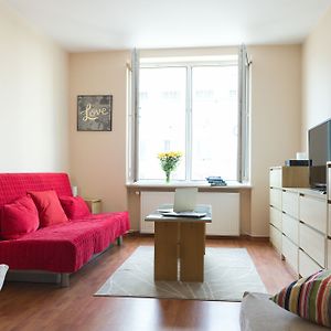 Appartement à 2 Chambres à Coucher