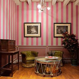 Chambre Communicante