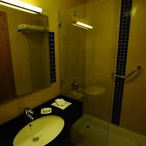 Chambre Standarde Lit Queen-Size