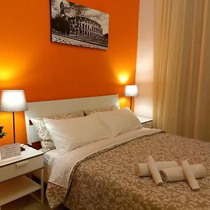 Amoraroma, Economy Guest House With Shared Bathrooms
