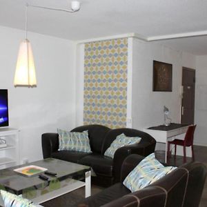 Appartement à 3 Chambres à Coucher