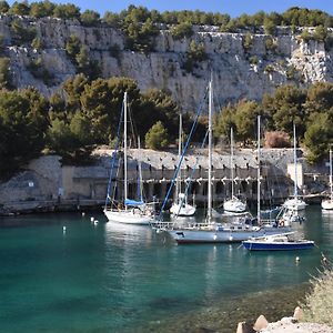Cassis Lodges