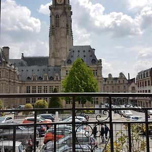 T2 Sur Les Places