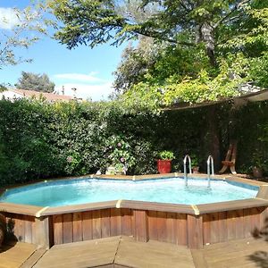 Grand studio avec piscine