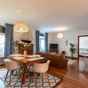 Bilbao Volantin I By Aston Rentals