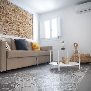 Apartamento El Tanguillo Little Apartments