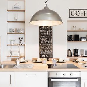 The Break - Via Veneto Charming Suite