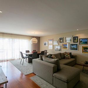 Comfy Luxury Apartment