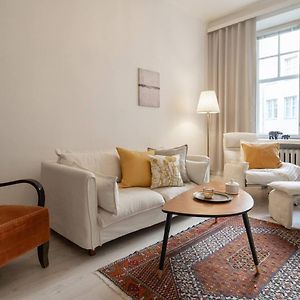 Appartement à 2 Chambres à Coucher