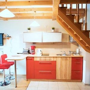 Czysta 5 Old Town Apartment By Homeprime
