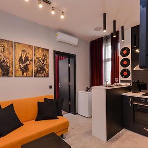 Sofia Dream Apartments - Rock'N'Roll One Bedroom By Flat Mаnager
