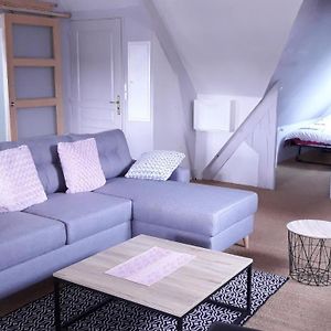 Appartement à 3 Chambres à Coucher