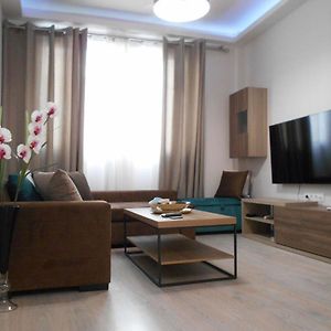 Micasa Sucasa / Heart Of Athens / Brand-New Superlux