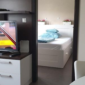 Blue Ball Apartment