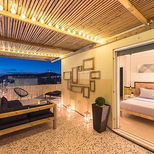 Acropolis View Under The Stars!