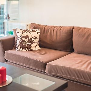 Comfortable,Sunny Apartment In Athens Center