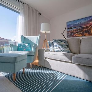 Appartement à 2 Chambres à Coucher