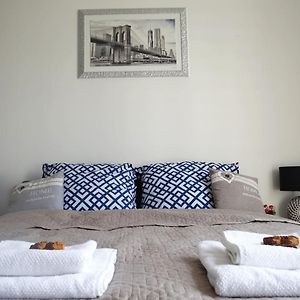 Beautiful City Centre Apartament
