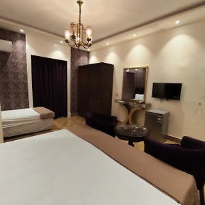 Hotel Richmond Down Town