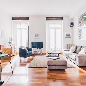 Appartement à 3 Chambres à Coucher