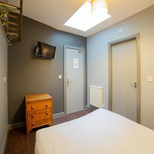Chambre Standarde Lit Queen-Size