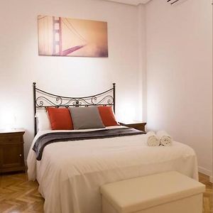 Un Elegante Piso Para Descubrir Madrid