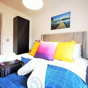 Lovely Holiday Home In Birmingham City Center 3 Bedrooms House By Hf Group