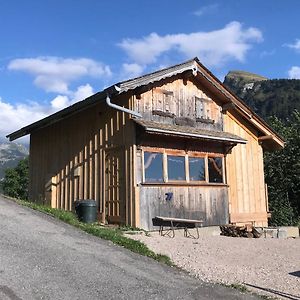 Chalet à 3 Chambres à Coucher