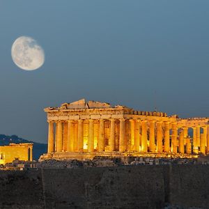Elegant Acropolis