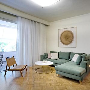 Appartement à 3 Chambres à Coucher