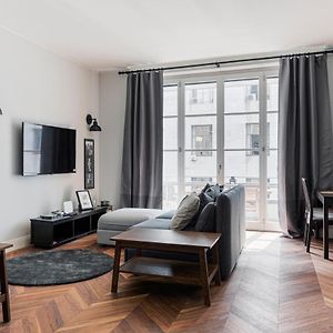 Appartement à 2 Chambres à Coucher