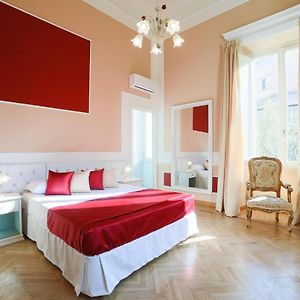 Suite à 3 Chambres à Coucher