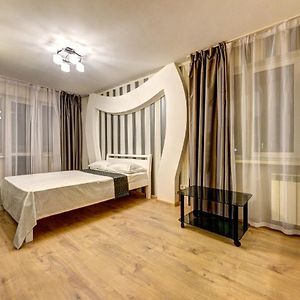 Шикарная 2К Квартира Метро Лыбедская. Оушен Плаза. Дружбы Народов