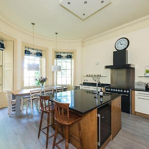 Gayfield Place